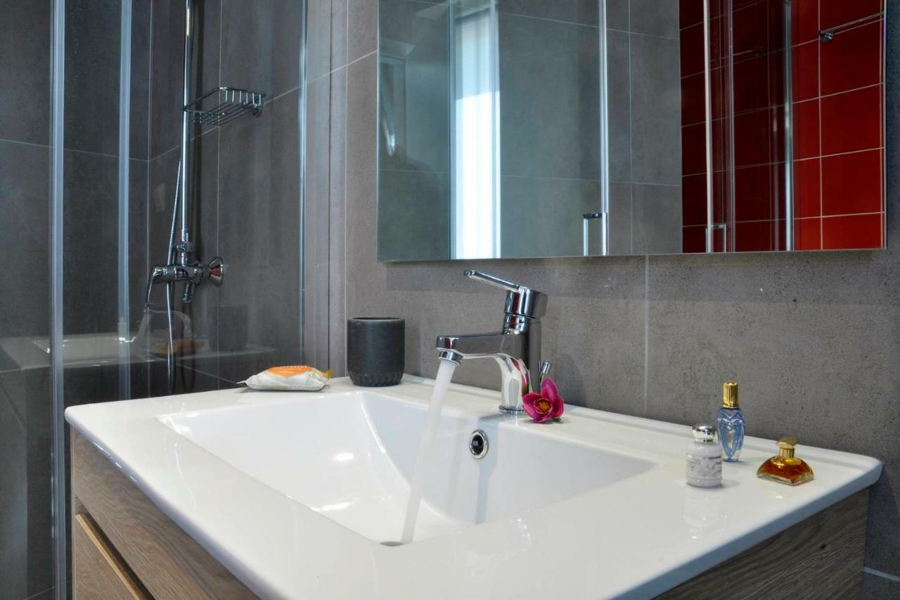 Eternal Luxury Suites Athene Buitenkant foto